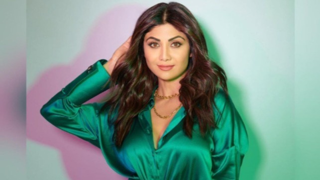 Shilpa Shetty,  Pose Button,  husband , Jail, Raj Kudra