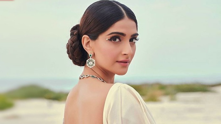 Sonam Kapoor, London home, actress, husband,  Anand Ahuja, Socil